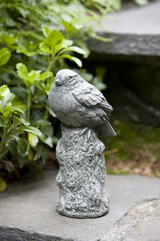 RESTING BIRD STATUE