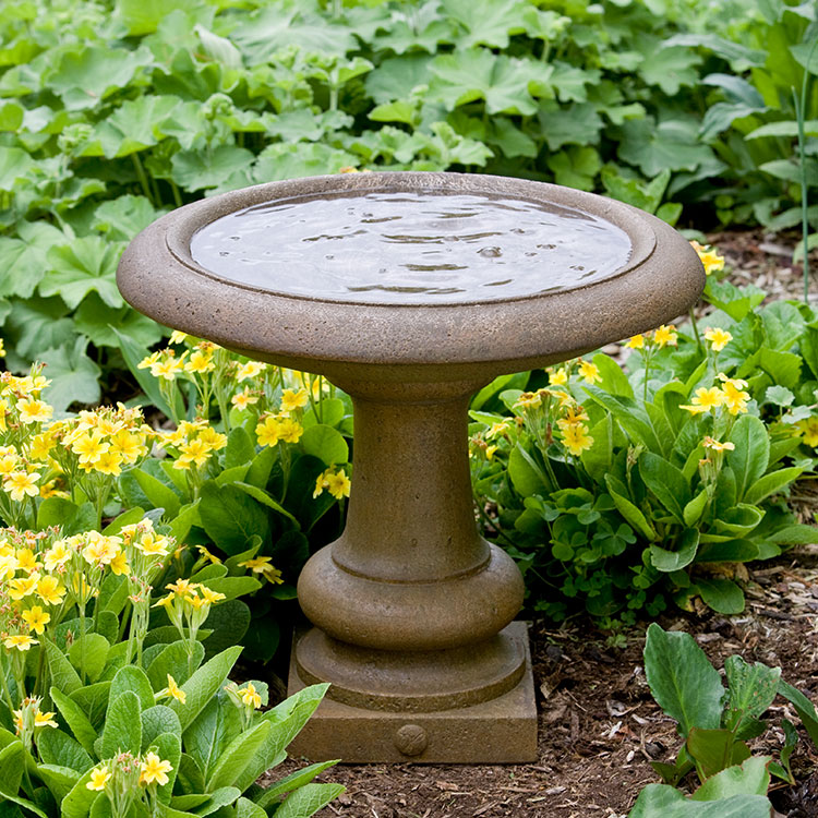WILLIAMSBURG SUMMER HOUSE BIRDBATH