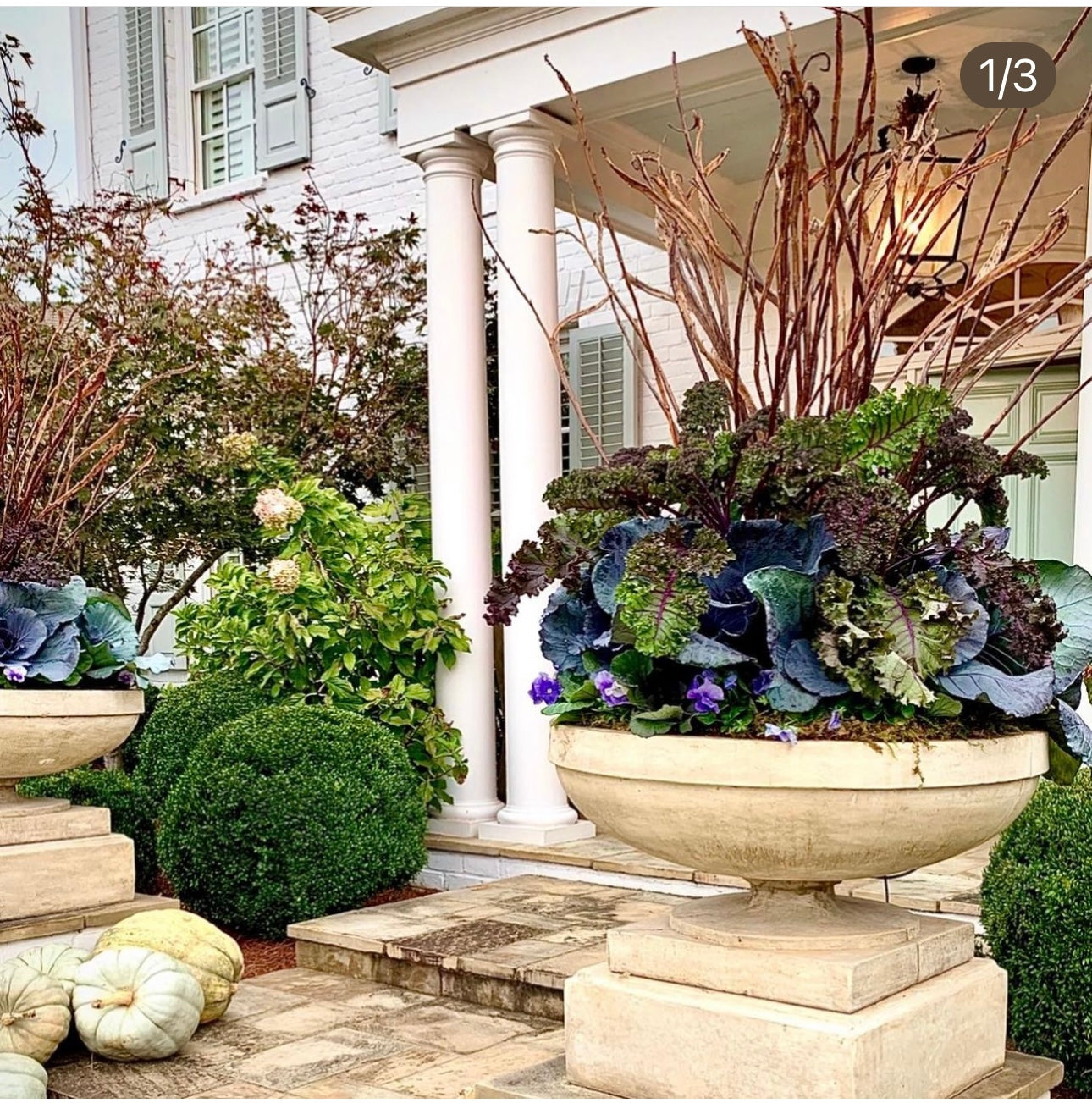 ENGLISH VILLAGE URN