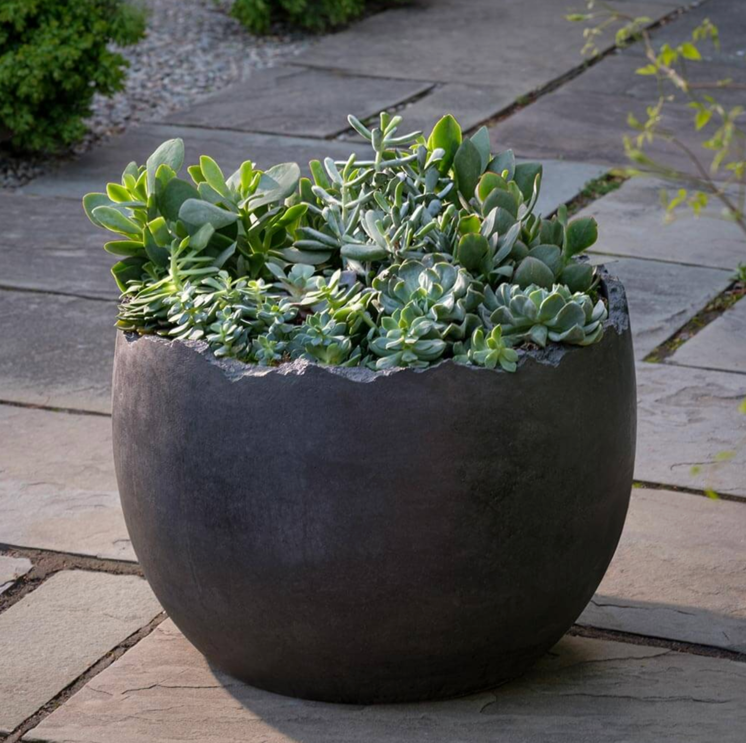 BROKEN EGG PLANTER