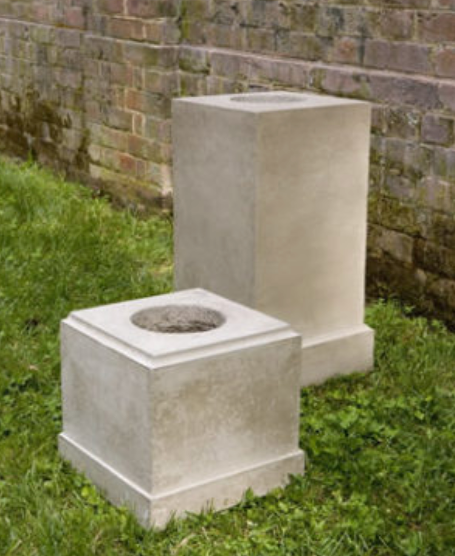 CLASSIC SHORT PEDESTAL