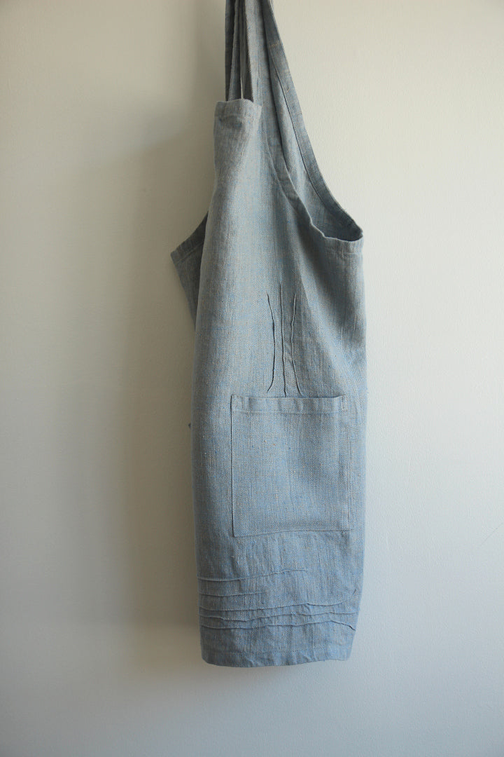 BLUE + NATURAL GARDEN APRON